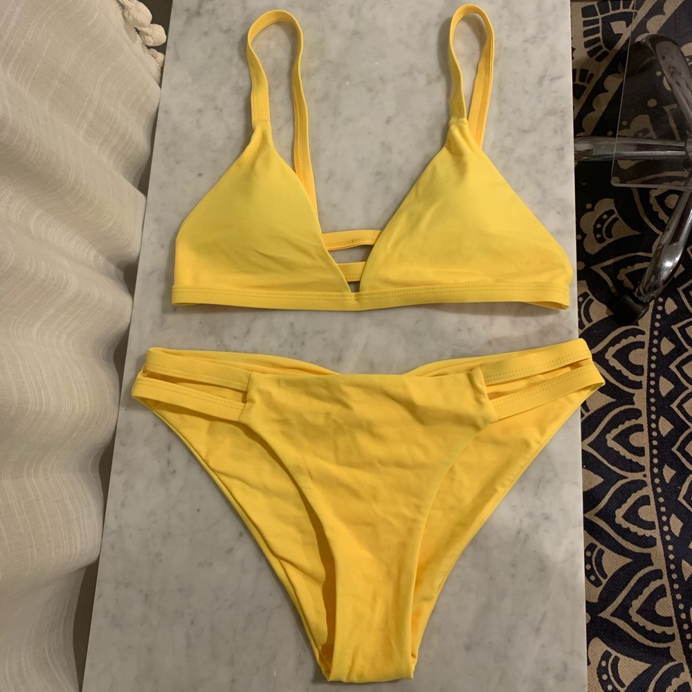 Zaful “Ladder Cut Cami Ruched Bikini” Set
